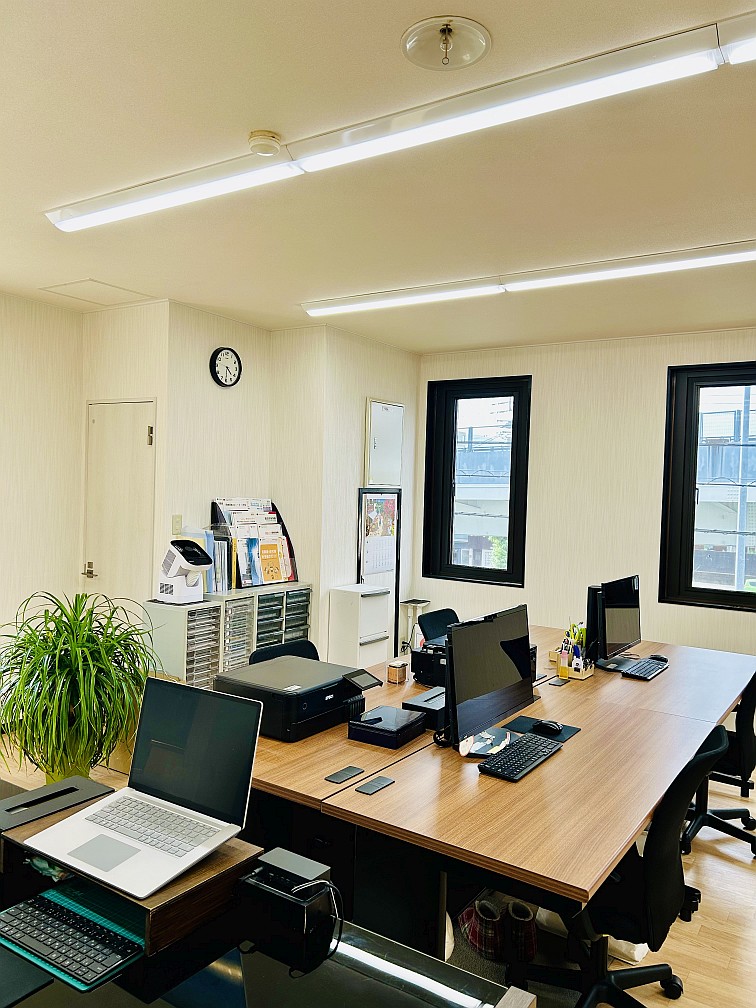 事務所内2